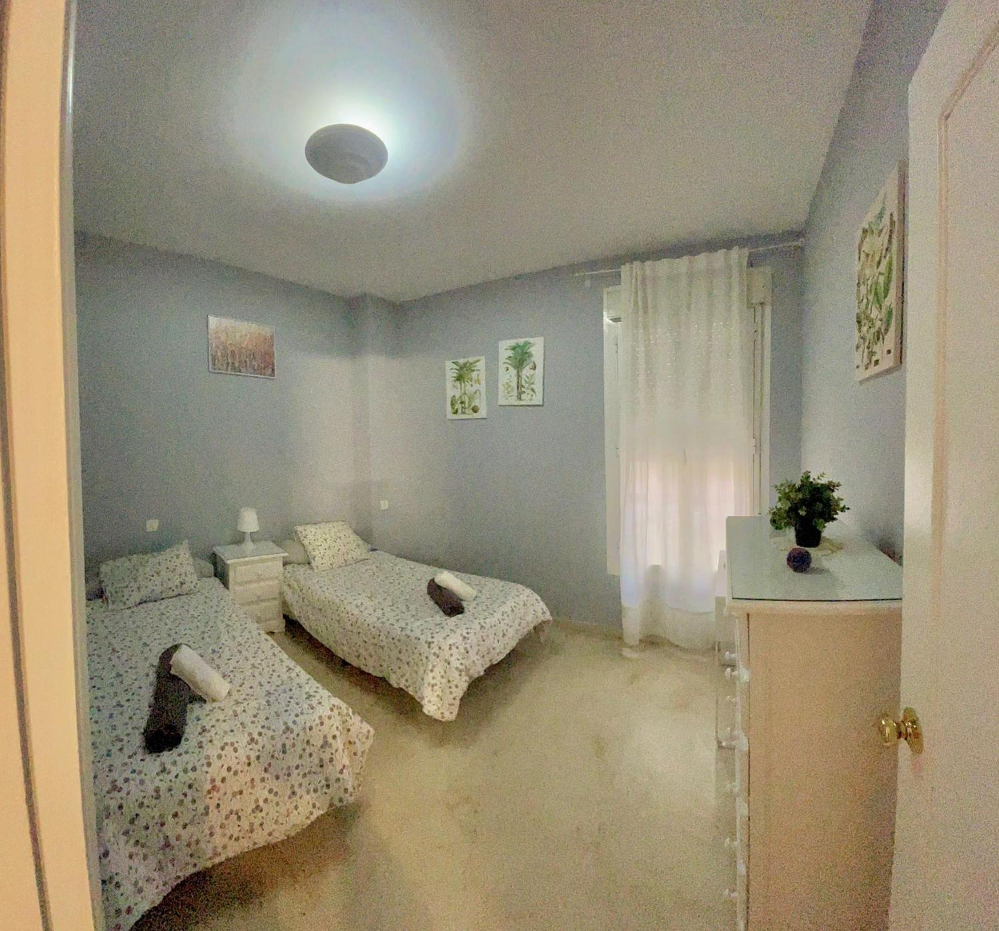 Apartamento Entero En Los Jardines De Murillo Севилья Экстерьер фото