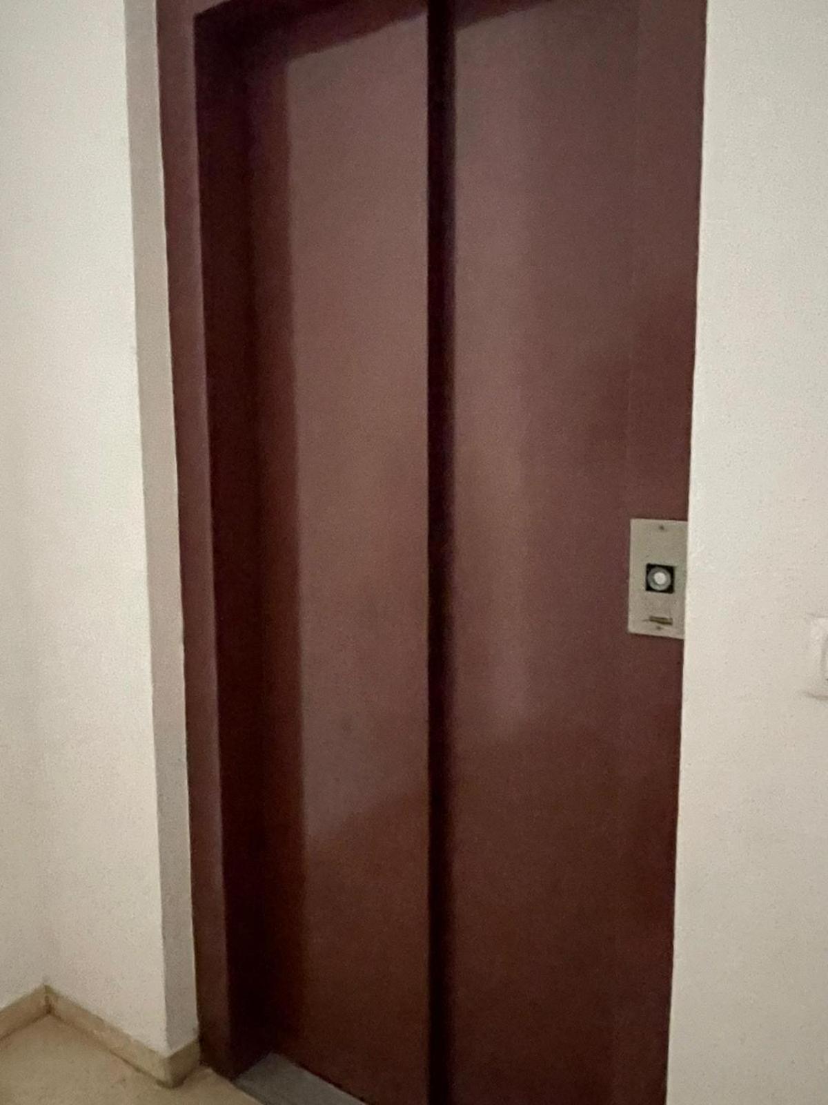 Apartamento Entero En Los Jardines De Murillo Севилья Экстерьер фото